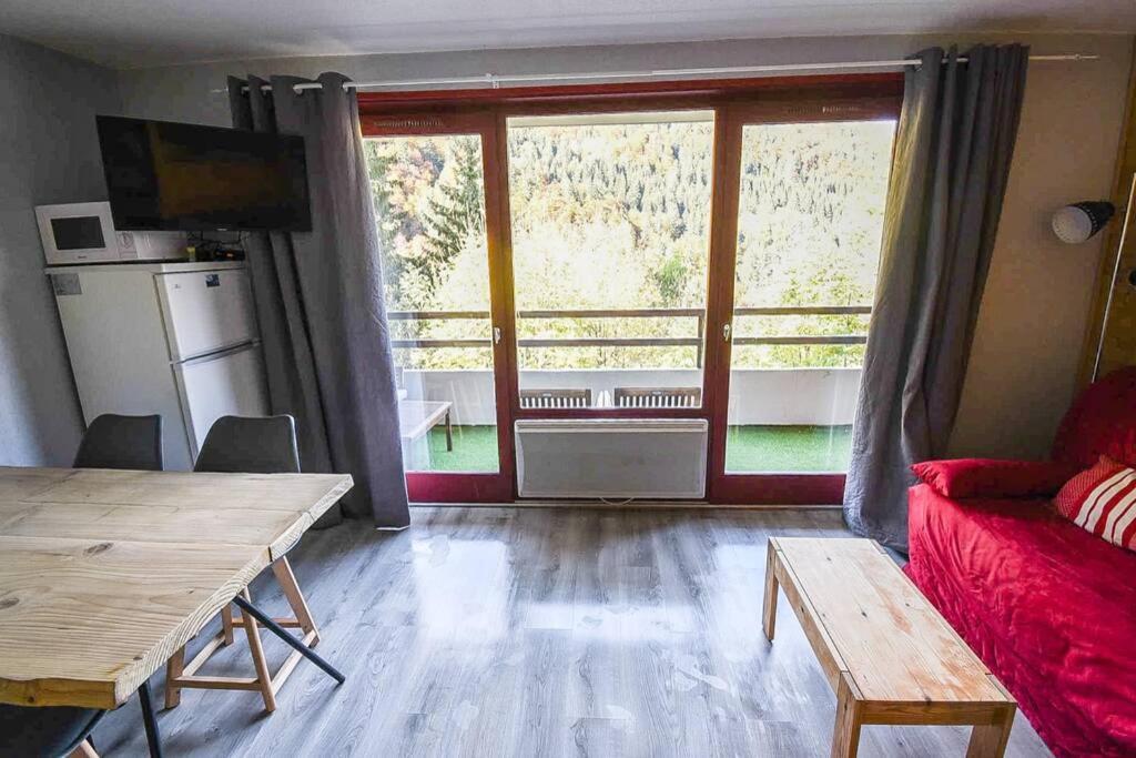 Apartment Le Relai S31 - Grand Et Lumineux Avec Coin Montagne 4-6 Pers, Equipe, Avec Wifi, A 30m Des Pistes Avec Un Grand Balcon, Draps Non Compris Saint-Jean-dʼAulps
